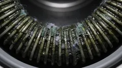 Proč pračka zapáchá po kanalizaci a jak se tohoto zápachu konečně zbavit